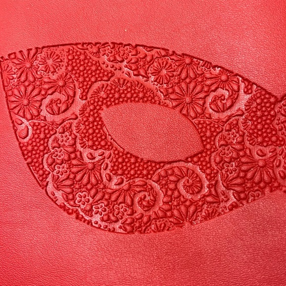 Ipsy Cosmetics Bags Zipper Pouch Red‎ Masquerade Leopard Print Makeup Bags NWOT - Picture 2 of 12